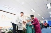BRI Region 2 Pekanbaru Berbagi Kebahagiaan 100 Anak LKSA AL Anshor dan Masyarakat Tenayan