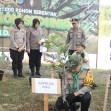 21 Ribu Bibit Pohon Di Tanam Polda Riau Sambut Hari Pohon Sedunia.