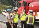 Kapolda Riau Pantau Strong Point Pagi, Pastikan Personel Siaga Atur Lalu Lintas