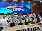 Polda Riau Tangkap Kurir Jaringan Internasional, Sita Narkoba Senilai Rp 31 Miliar