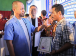 Tangis Haru Orangtua Terbayar, Ijazah Anak yang Tertahan Dua Tahun Akhirnya Kembali