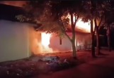 Rumah Dua Lantai di Marpoyan Damai Terbakar, Seluruh Bangunan Hangus