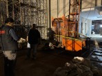 Lift Barang Jatuh di Proyek RS Santa Maria Pekanbaru, Tiga Pekerja Luka Parah