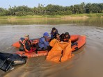 SAR Temukan Remaja Tenggelam di Sungai Kuantan, Korban Berjarak 800 Meter dari Lokasi