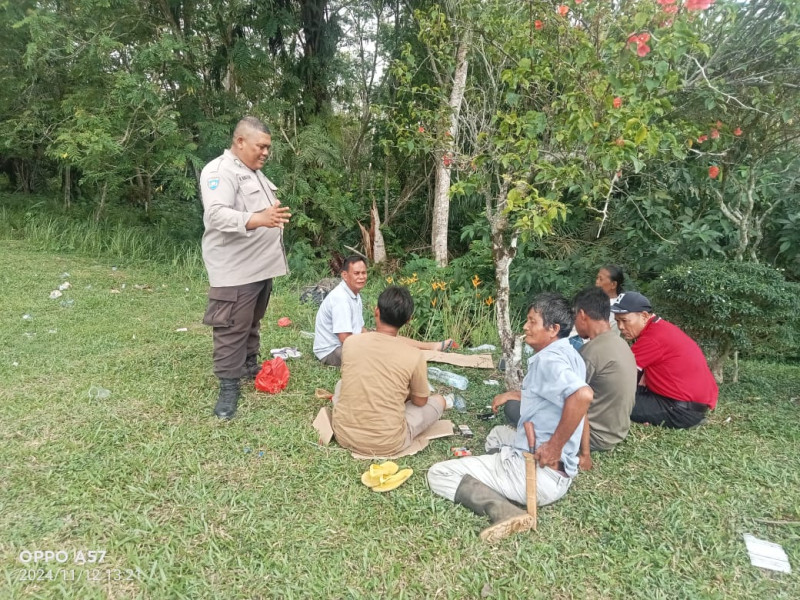 Jelang Pilkada, Bhabinkamtibmas Aktif Wujudkan Suasana Damai Lewat Program Cooling System