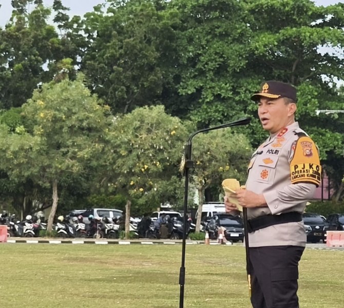 Pimpin Apel Operasi Zebra Lancang Kuning 2025, Kapolda Riau Tekankan Edukasi, Keselamatan, dan Green Policing Jelang Operasi Lilin.