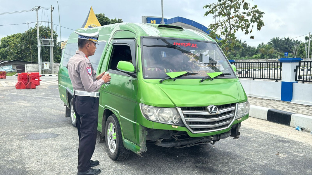 Ciptakan Mudik 2025 Aman dan Nyaman serta Berkeselamatan Ditlantas Polda Riau Tertibkan Odol dan Travel Gelap