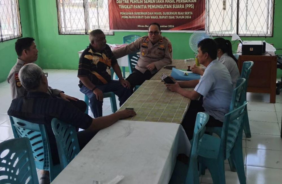 Kapolsek Minas Pimpin Giat Silaturahmi Kamtibmas Cooling System Pilkada ke Kantor PPS Kel. Minas Jaya.