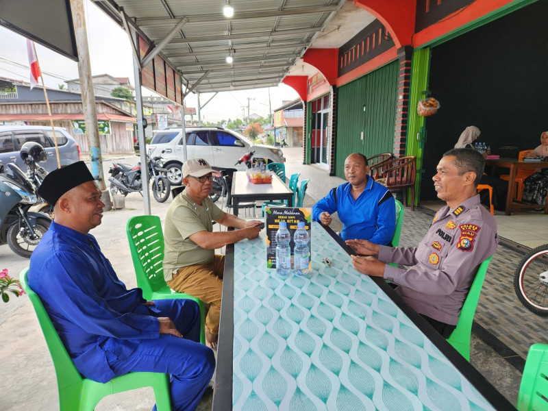 Kanit Binmas Polsek Siak Himbau Warga Agar Tidak Mudah Terprovokasi Hoaks Terkait Hasil Pilkada