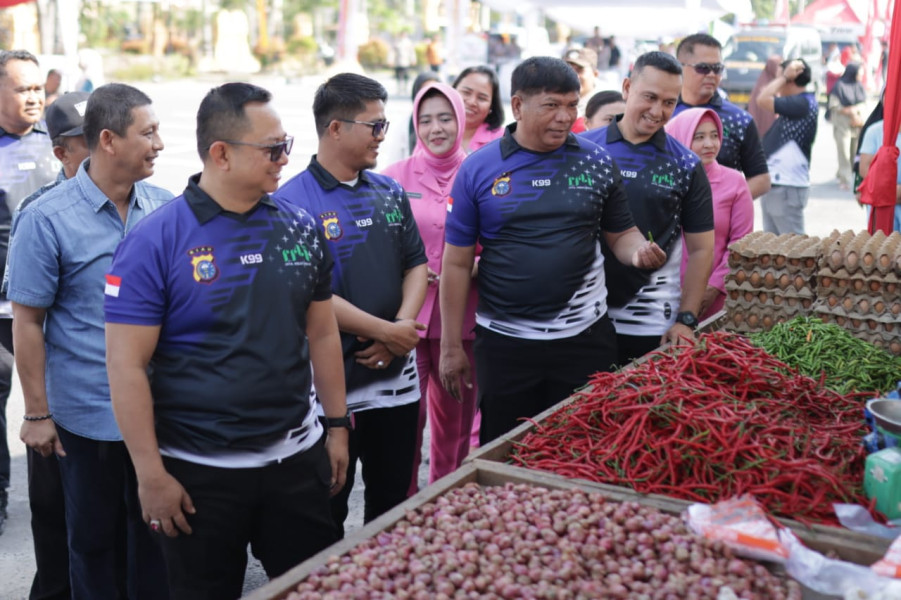 Kopdar Bonsai Polres Siak dan Bazar Pasar Murah UMKM Meriahkan Hari Pahlawan,Jadi Sarana Cooling System Ciptakan Pilkada Aman,Sejuk dan Damai