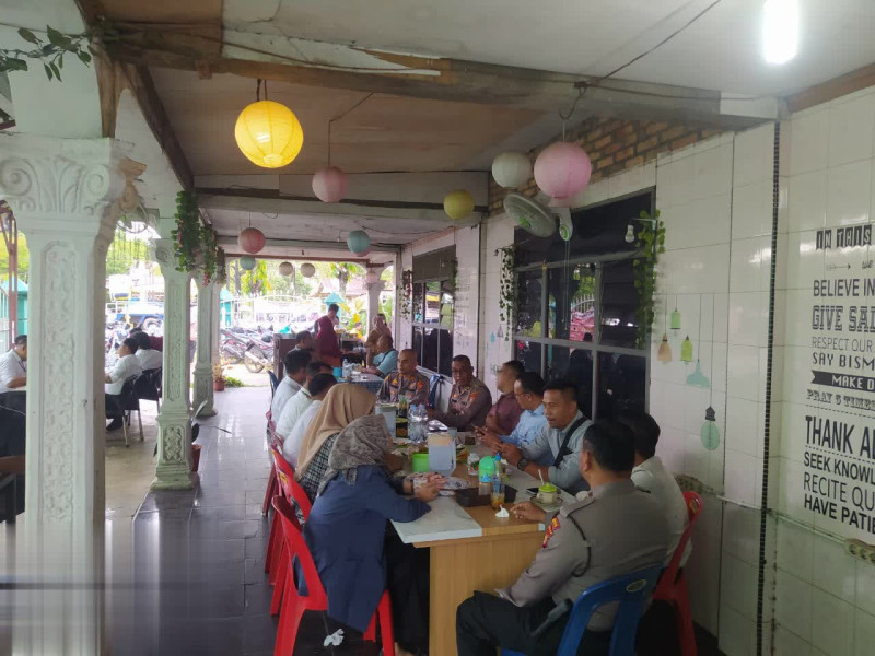 Kapolsek Bagan Sinembah Silaturahmi Dengan Tokoh Masyarakat Wujudkan Pilkada Damai 2024