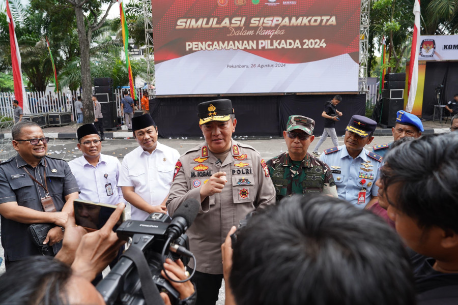 Kapolda Riau Irjen M Iqbal Pimpin Simulasi Sispamkota Jelang Pilkada 2024