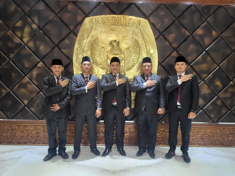 Anggota KPU 11 Kabupaten/Kota Di Riau Resmi Dilantik, Ini Nama Namanya