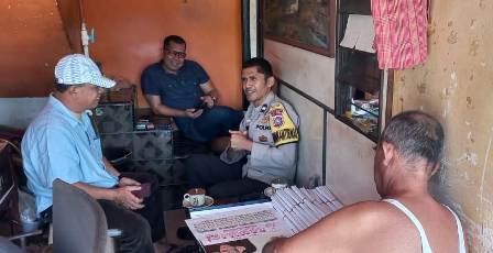 Bersama Bhabinkamtibmas Polsek Siak, Tokoh Masyarakat Sepakat Jaga Kamtibmas di Kota Istana