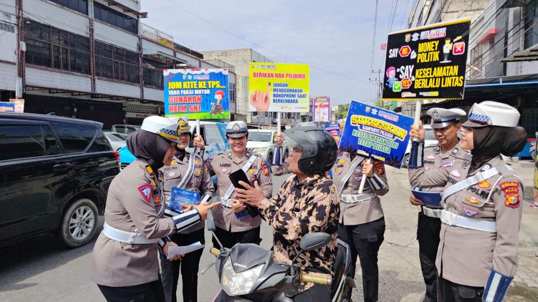 Melalui OPS Zebra Lancang Kuning 2024, Ditlantas Polda Riau Ajak Pengendara Tingkatkan Kamtibmas dan Kamseltibcarlantas