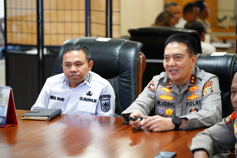 Gubri Abdul Wahid dan Kapolda Riau Gelar Pertemuan, Bahas Pengamanan PSU Siak