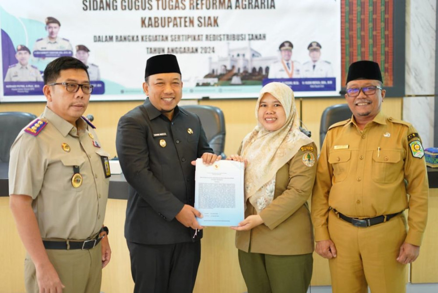 Pemkab Siak Terima SK Biru TORA dari Pemerintah Pusat