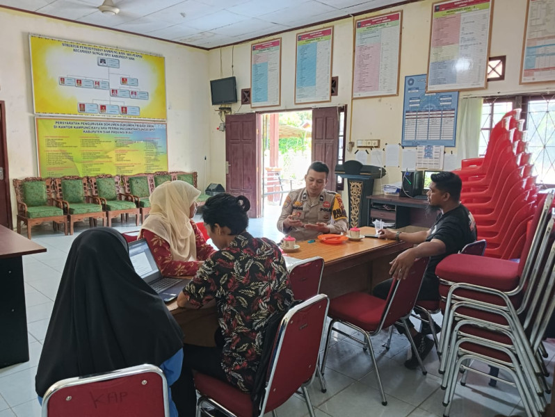 Sambangi Masyarakat, Polsek Sungai Apit Gelar Cooling System Wujudkan Pilkada Damai 2024