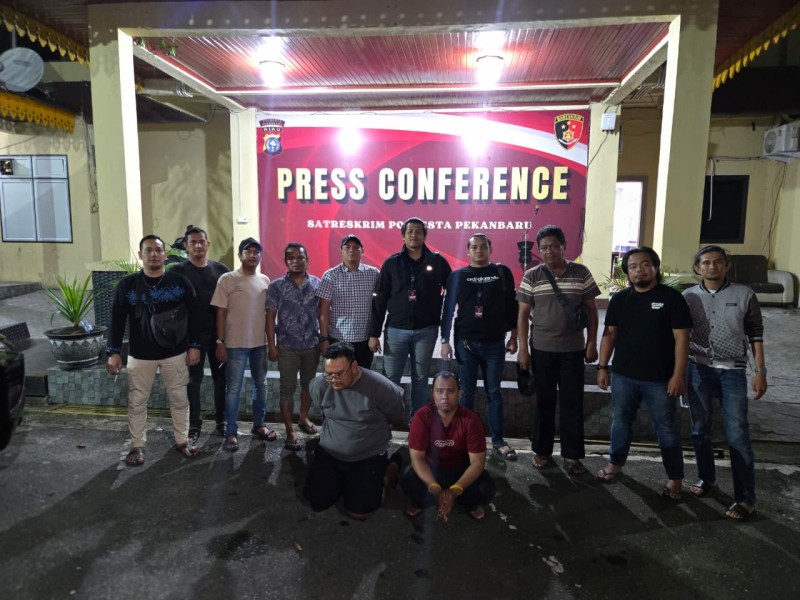 Kasus Penipuan Leasing di Pekanbaru Terbongkar, Dua Pria Dibekuk Saat Hendak Kabur