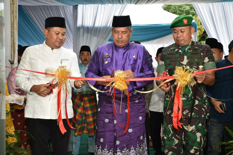 Masyarakat Kabupaten Siak Antusias Dibukanya Kantor Kedai Bank Riau Kepri (BRK) Syariah.