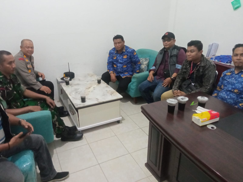 Kapolsek Rumbai Pesisir Bersama Danramil Gelar Cooling System Di Kecamatan Rumbai Timur