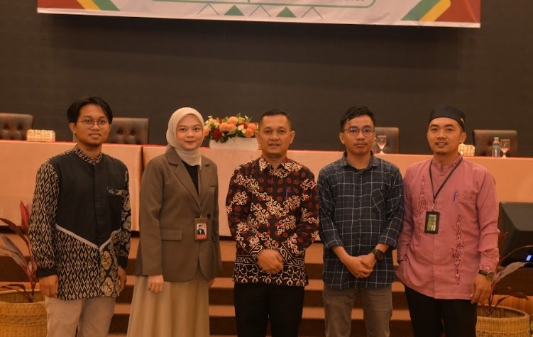 Persiapkan Diri Memasuki Dunia Kerja, Pemprov Riau dan Unilak Gelar Pelatihan Soft Skill bagi Penerima Beasiswa Angkatan 2021