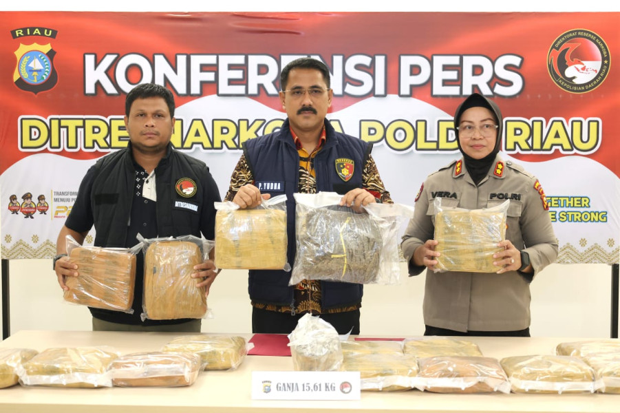 Tangkap Tiga Pengedar Narkoba, Polda Riau Amankan 15,61 Kg Ganja