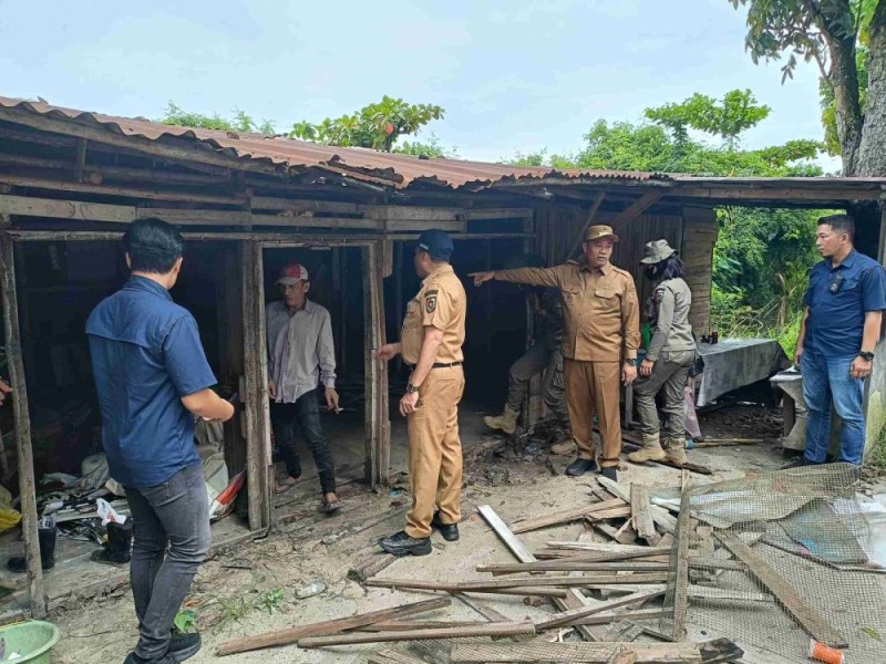 Puluhan Warung Remang-remang di Jalan SM Amin Langgar Ketertiban dan Asusila Disikat Wako Agung Nugroho