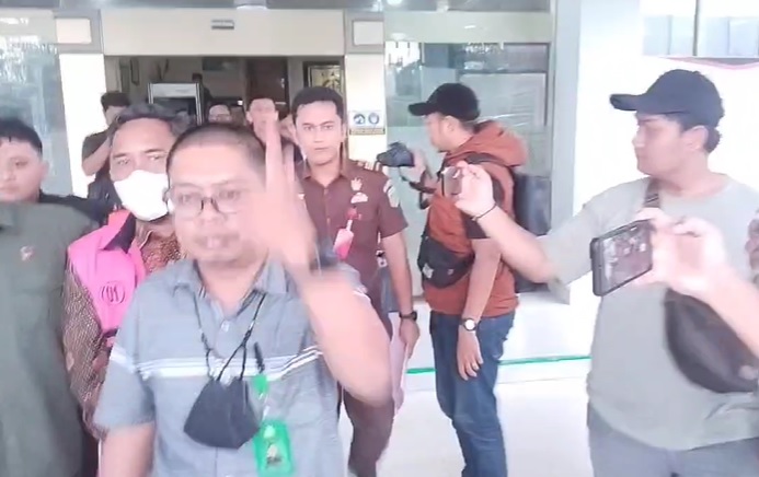 Dua ASN Pemko Pekanbaru dan Satu Swasta Di Tahan Kejari Pekanbaru, Ini Kasusnya