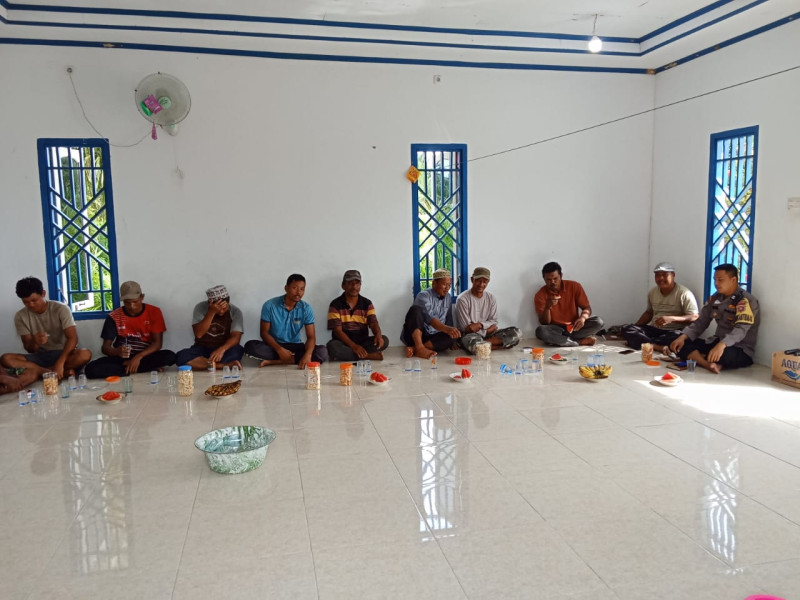 Menghitung Hari Menuju Pencoblosan: Bhabinkamtibmas Intensifkan Giat Cooling System