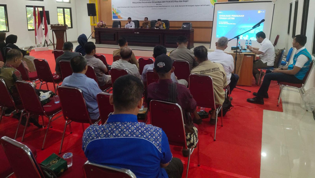 Polsek Binawidya Kolaborasi Bersama Forkopimcam Binawidya Gelar Cooling System Pilkada Damai 2024 kepada Warga Kecamatan Binawidya Kota Pekanbaru