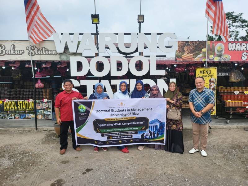 Mahasiswa Doktor Ilmu Manajemen FEB UNRI Dalami Strategi Daya Saing UMKM di Melaka