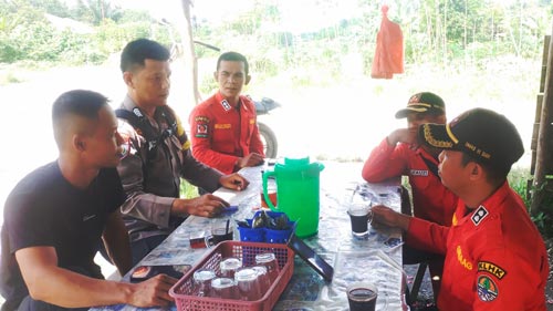 Giat Cooling System: Bhabinkamtibmas Polsek Siak Cegah Ketegangan Politik Jelang Pilkada