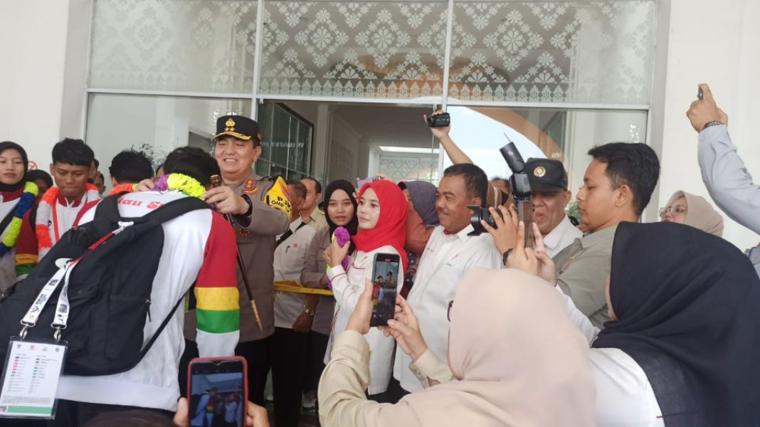 Raih Juara Umum Cabor Senam di PON Sumut Aceh, Atlet Riau disambut Meriah