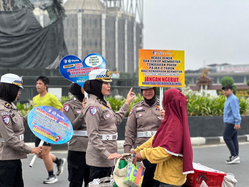 Peringati Hari Lahir Pancasila, Ditlantas Polda Riau Gelar Kampanye Keselamatan Berlalu Lintas di CFD Pekanbaru
