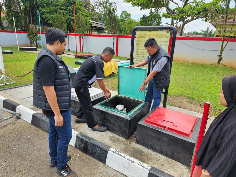 Cegah  Kecurangan BBM Jelang Mudik, Polisi Sidak SPBU di Rohul