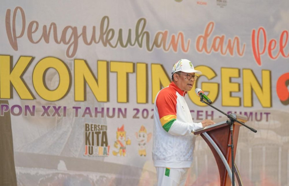Lepas Kontingen Riau pada PON XXI Aceh - Sumut, Ini Pesan PJ Gubri