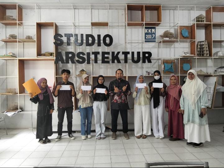 Ikatan Alumni Arsitektur Unilak Beri Beasiswa untuk Mahasiswa