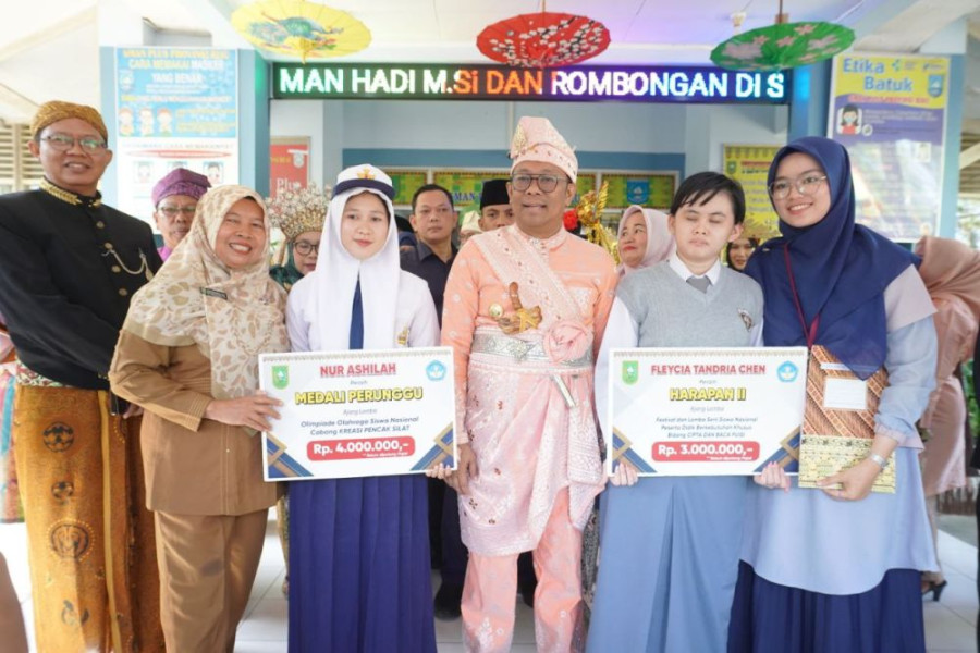20 Pemuda Berprestasi di Riau Terima Penghargaan Pada Peringatan Hari Sumpah Pemuda, Ini Daftarnya