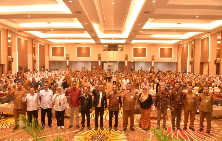Direktur Sekolah Menengah Kejuruan Kementerian Pendidikan Resmikan Program Studi Magister Pendidikan Vokasi Keteknikan Unilak