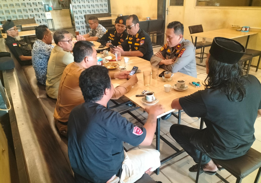 Cooling system Polsek Kandis Sampaikan Pesan Pilkada damai