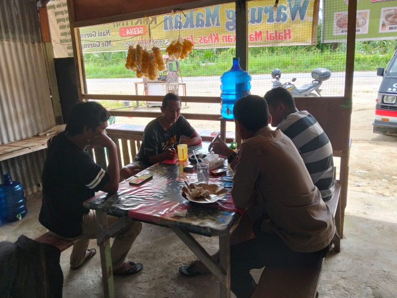 Bhabinkamtibmas Kampung Suka Mulya Ajak Warga Jaga Kerukunan Jelang Pilkada Serentak