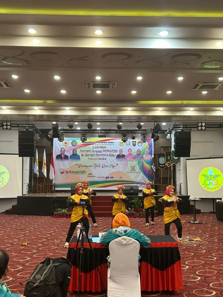 PERWOSI Lestarikan Budaya Melayu Lewat Lomba Senam Kreasi