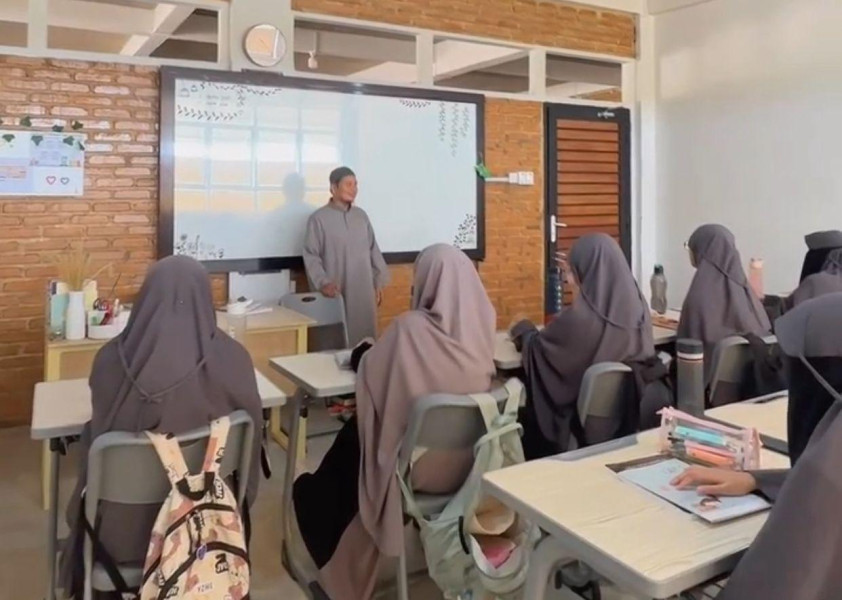 Pembiayaan di BRK Syariah Margin Lebih Kompetitif, SIT Tunas Ilmu Lanjutkan Pembangunan Gedung SMP