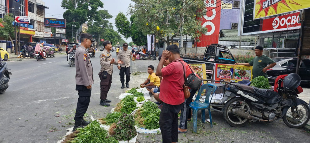 Cooling System, Polda Riau Sasar Pedagang di Pekanbaru Jelang Pilkada Serentak 2024