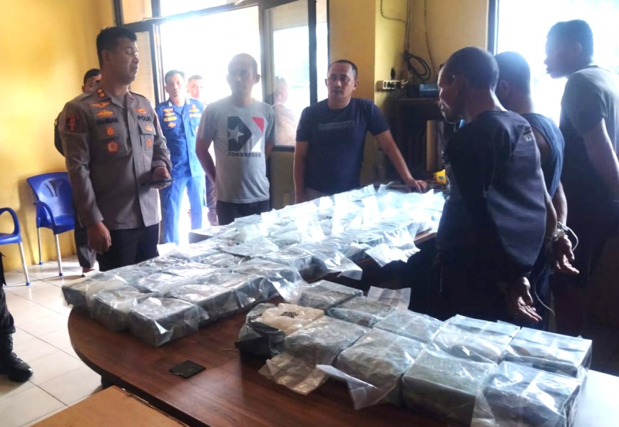 65 Kg Sabu Asal Malaysia Digagalkan di Bengkalis, Tiga Pelaku Diamankan