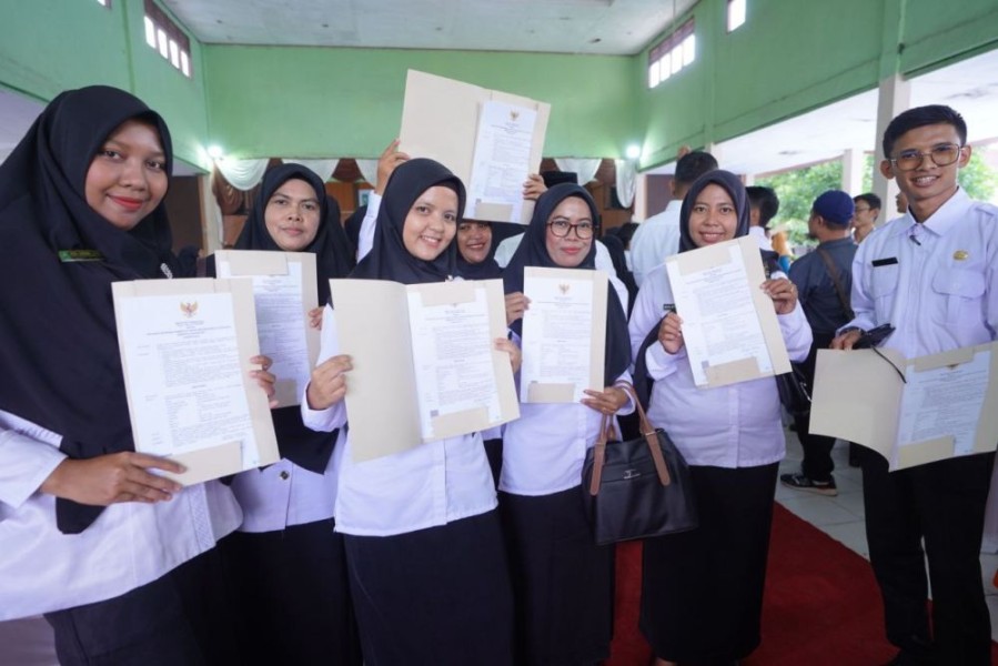 22.817 Guru di Riau Sudah Terima Tunjangan Profesi Guru