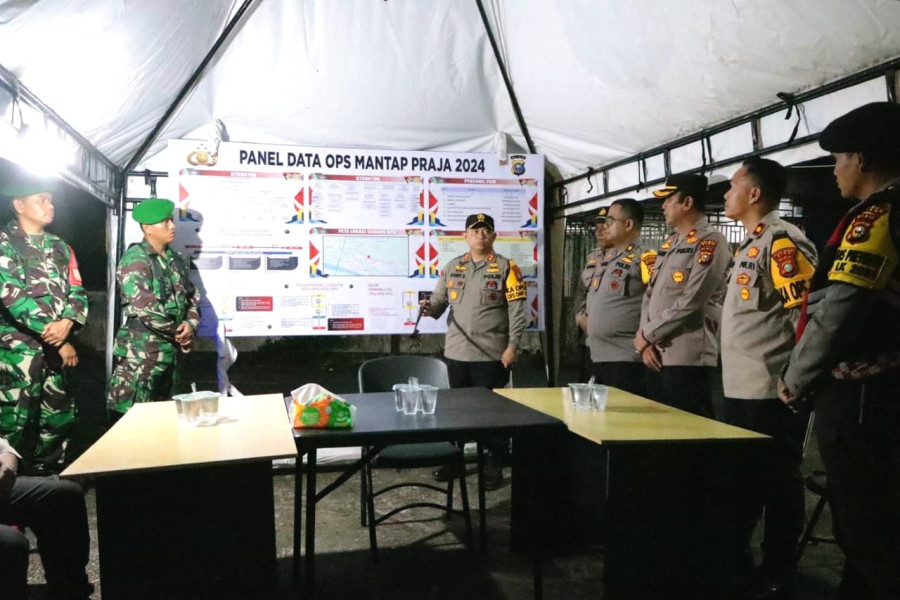 Pastikan Kamtibmas Tetap Kondusif, Kapolres Siak AKBP Asep Sujarwadi Pimpin Patroli Blue Light Sinergitas Sekala Besar