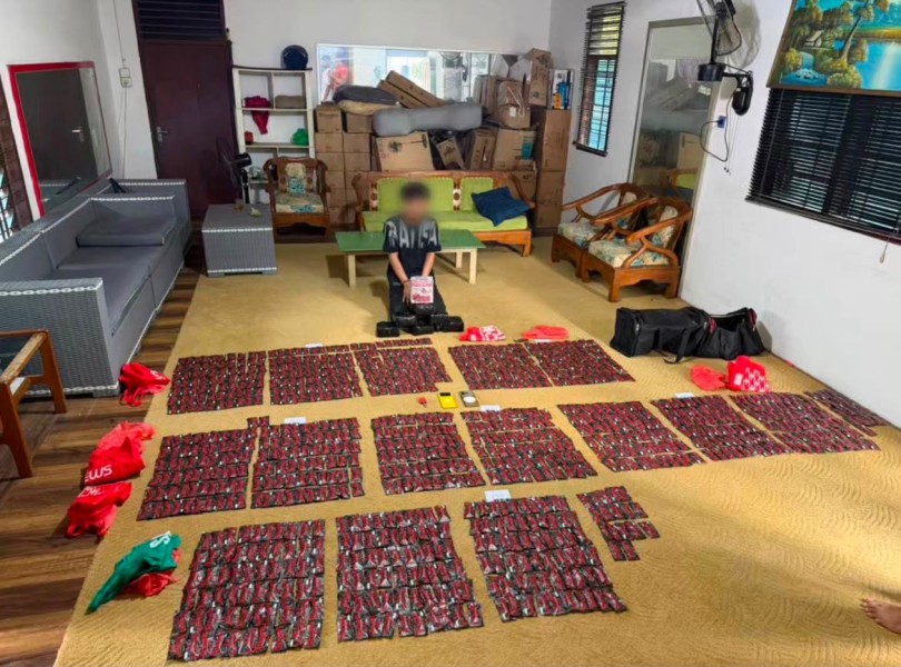 Polda Riau Bongkar Jaringan Narkoba Antarnegara, Sita 6,94 Kg Sabu dan 969 Cartridge Etomidate.