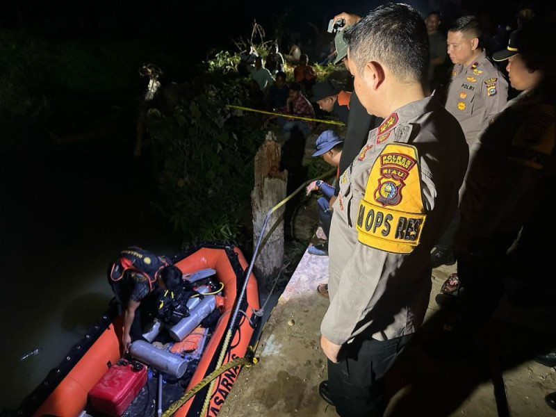 11 Masih Hilang, Sopir yang Terjun ke Sungai Terjebak dalam Truk